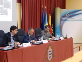 el 2013, informando de la programación de actividades. El acto estuvo presidido por  Faustino Obeso Carrera, máximo responsable del Club, que estuvo acompañado por José  Esteban Fernández Rico, secretario y José Luis Suárez Sierra, tesorero.