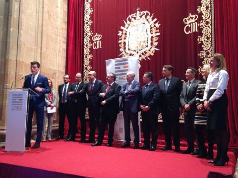 5ee0a102-b56d-4560-b75f-b446dfb93df5