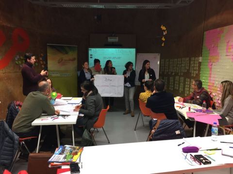 e6863c6f-293d-489d-a0e9-bdd0fa99f303