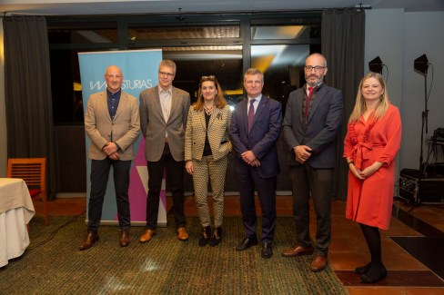 42eb1938-bd34-4214-89db-cfc36d4c8582