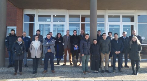 d90b169d-e49f-4832-b1bf-dd45b1b1a8b8